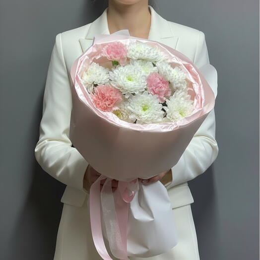 Rose bush pink "Liana"