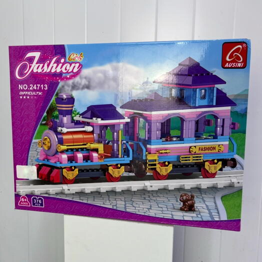 Конструктор «Модный поезд», 6+, 376 деталей