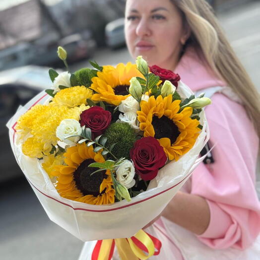 Букет с подсолнухами