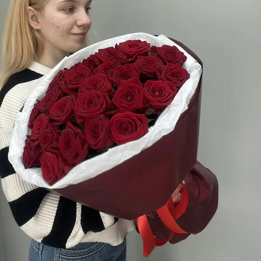 Букет красных роз 25 шт. 🌹