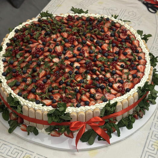 Свадебный,корпоративный,ягодный торт