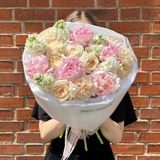 Королевский букет цветов / ароматные маттиолы, пионы, розы 😍🌸