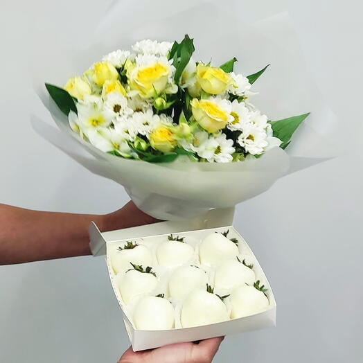 Новинка, букет Розы и клубника в шоколаде, номер 1