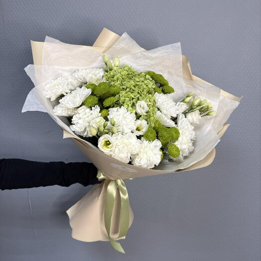 Нежное объятие 🫂💚