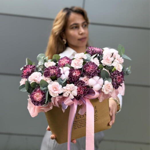 Яркая композиция «Мустанг🌸»из стойких диантусов  и с ароматным эвкалиптом