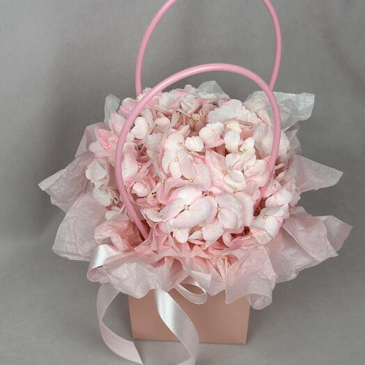 Розовая гортензия в сумочке🌸💕