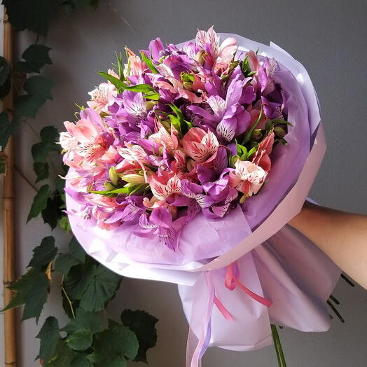 Alstroemeria cloud, букет из альстромерий