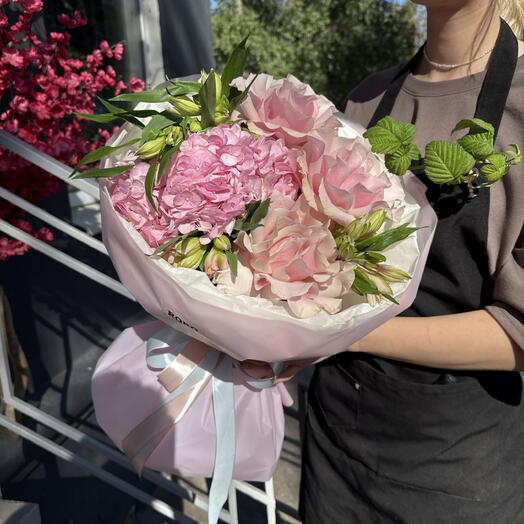 Малина в Розах 💕💋💐