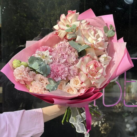 Букет с французскими розами