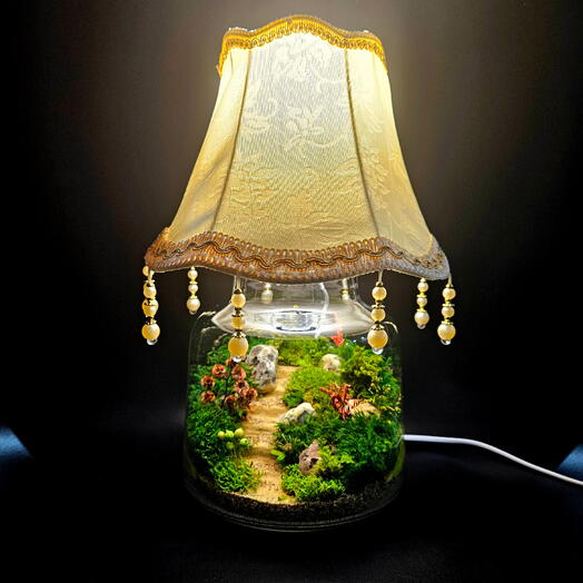 Настольная лампа в стиле "Fairy Garden"