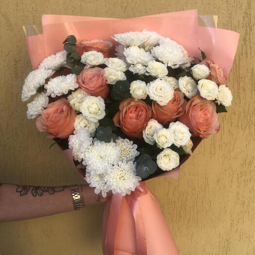 Персиковый букет