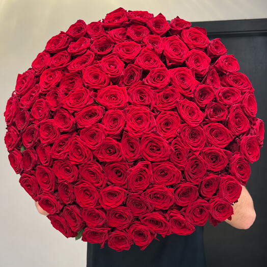 101 Red Roses