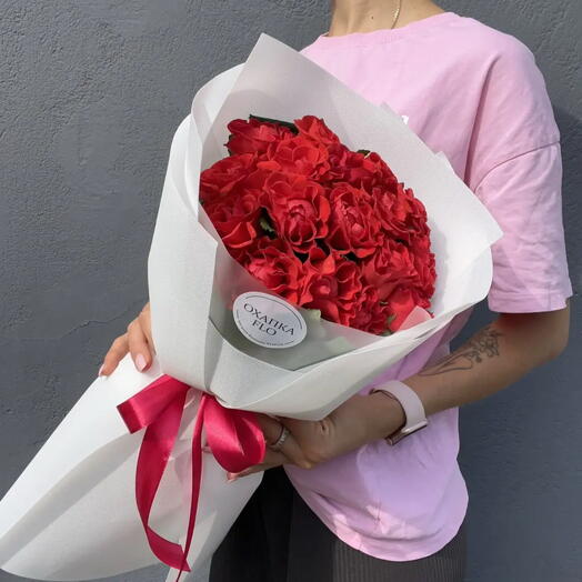 Букет красных роз, 15 шт
