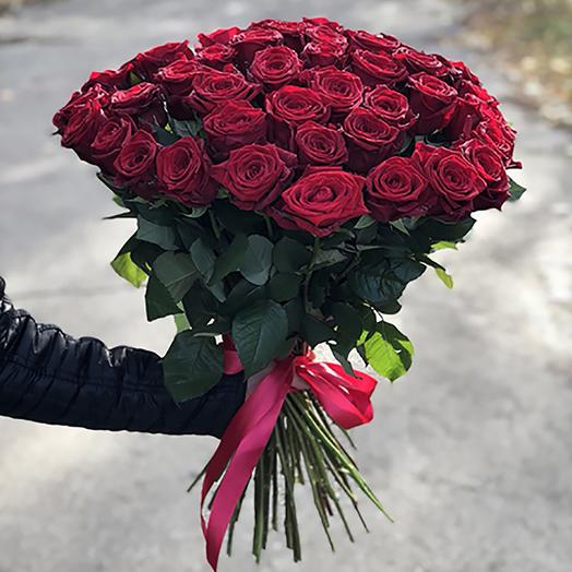 25 красных роз