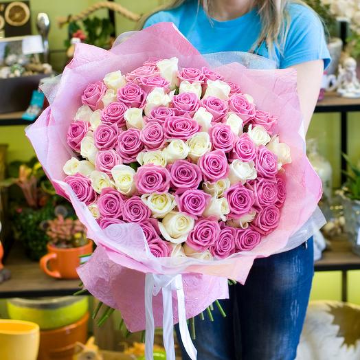 Ramo de rosas blancas y Rosadas