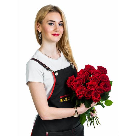 15 красных роз