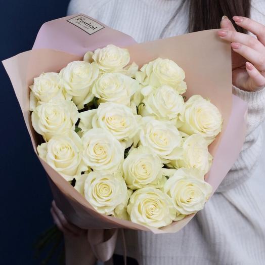 Monobooket de 17 rosas blancas como la nieve