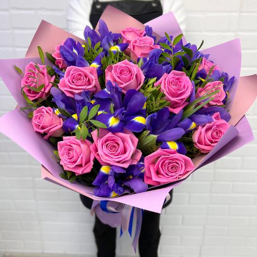 Ramo de rosas con iris N934