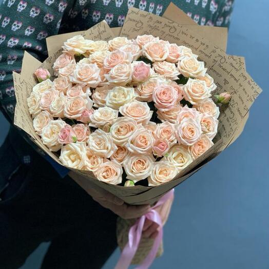 Bouquet of kstov roses
