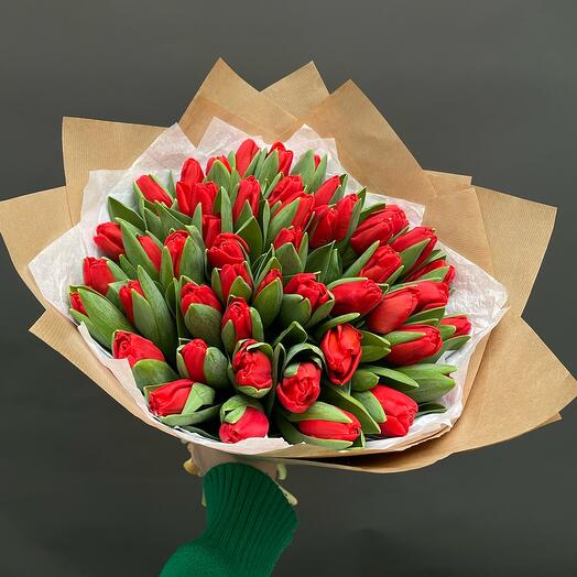 40 Red Tulips