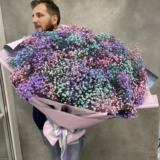 Огромное облако цветной гипсофилы