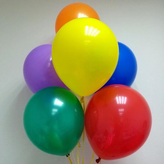 7 helium balloons