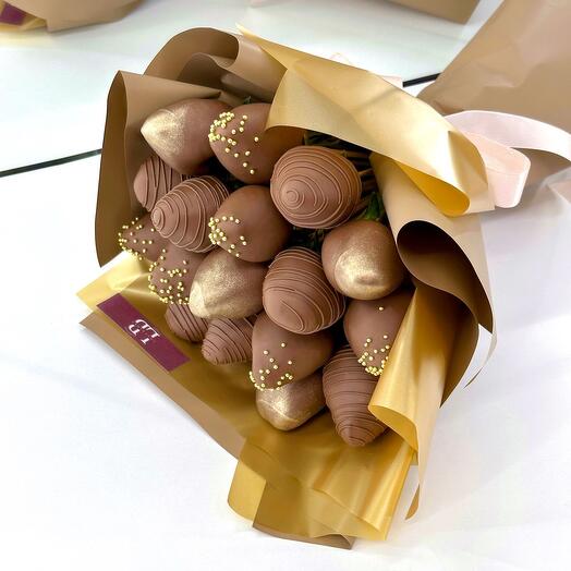 Букет «Gold» из клубники в шоколаде