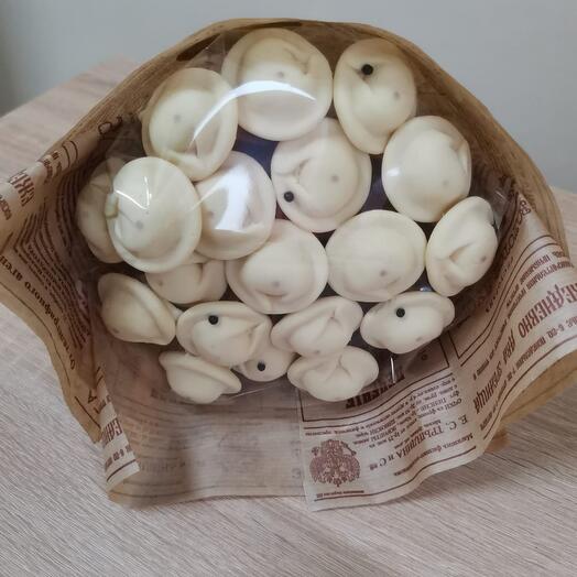 Пельмени из шоколада