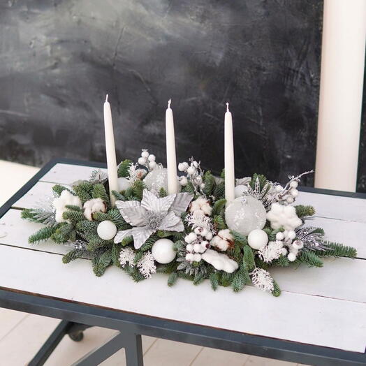 White Christmas Center piece