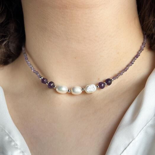 Колье из натурального жемчуга и аметиста ,подарок 
маме на День матери