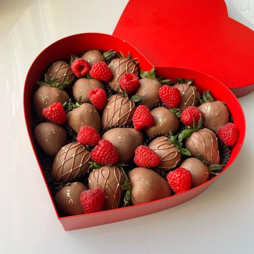 Caja de chocolate de fresa Premium corazón