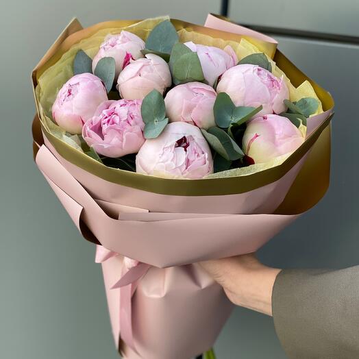 Букет Нежное утро для из 9 пион