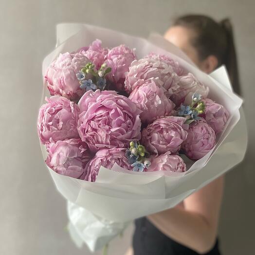 Пионы Сара Бернар с незабудками 🦋