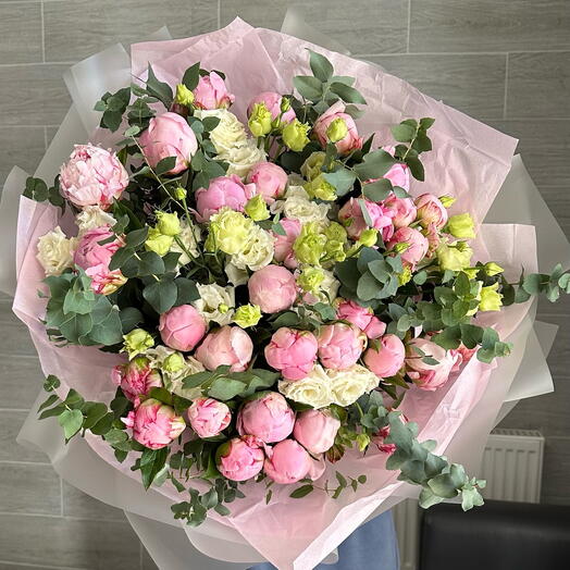 Большой букет с пионами 💘