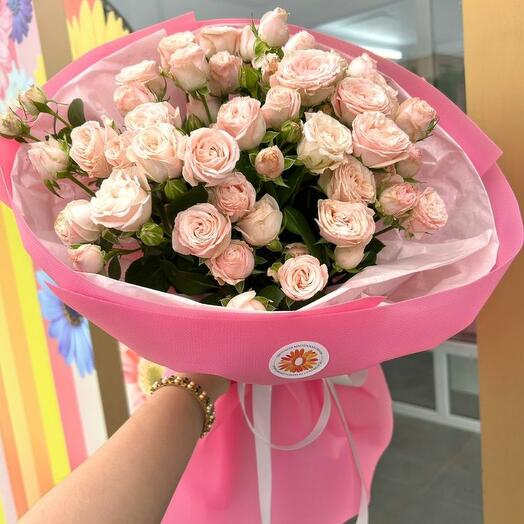 Букет из 10 кустовых роз от Оранж Алматы