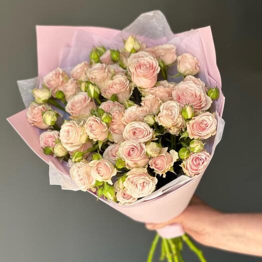 Букет из 9 кустовых роз