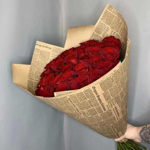 Rosas rojas en la elaboración 27