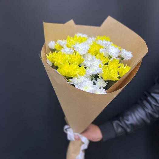 Bouquet of 9 chrysanthemums