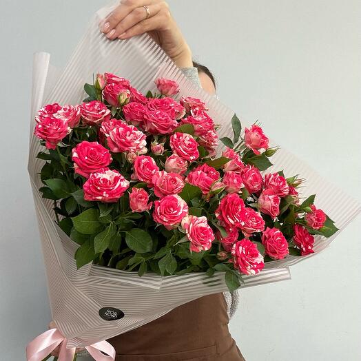 Моно из 7 кустовых роз фаервокс