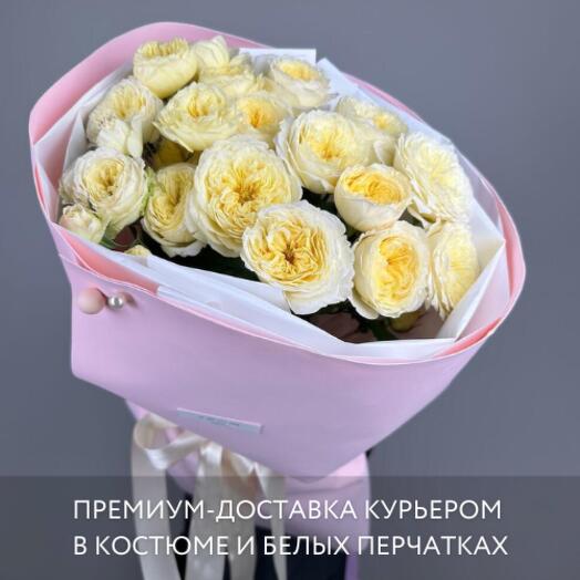 Солнечный букет из желтых пионовидных роз – пышные кустовые цветы, как маленькие пионы