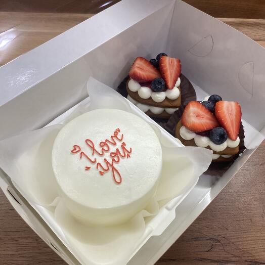 Бенто + пирожные