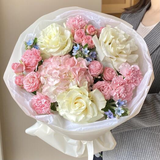 Пышный букет «Розовое облако» с французскими розами и незабудками🦋🌸