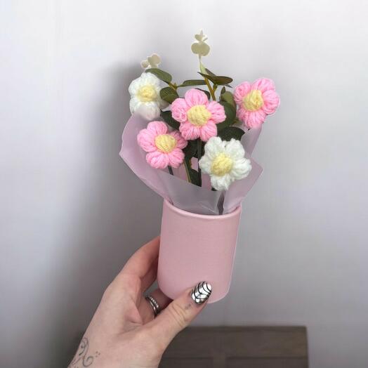 Crochet daisies
