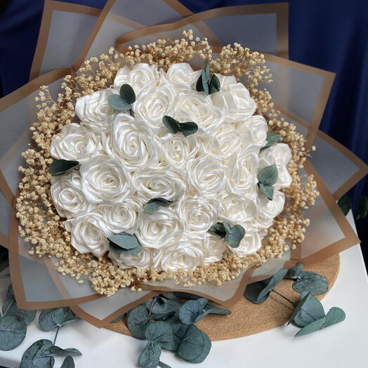 White roses