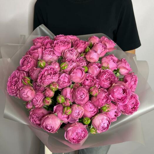 Букет из 10 кустовых пион роз мисти бабллс