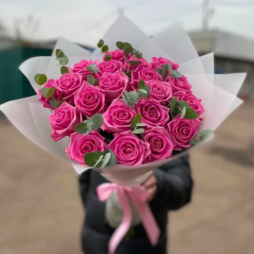 Нежный букет из нежных роз