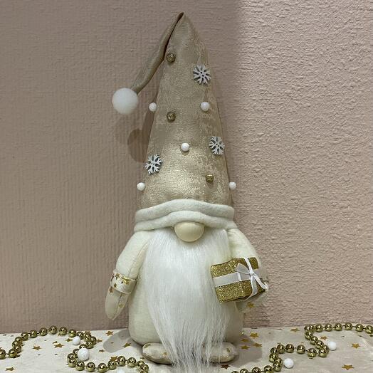 Gnomo de Navidad dorado