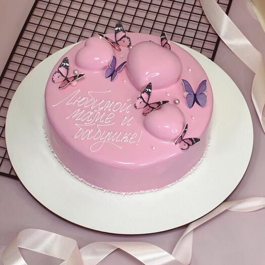 Торт муссовый с бабочками с сердечками