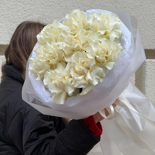 Нежный букет из французских роз