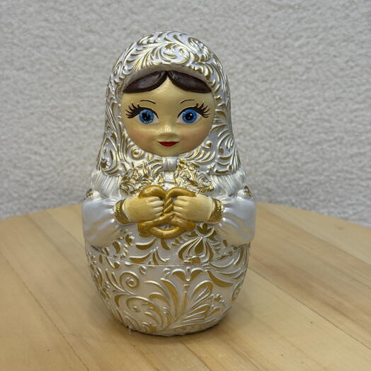 Матрешка в золоте